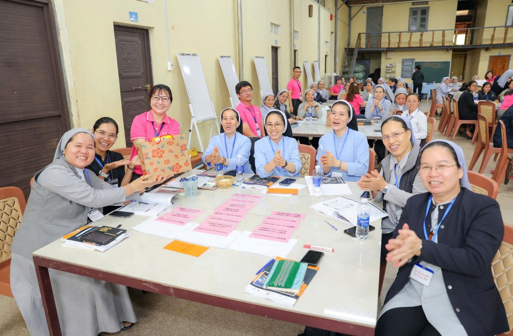 Train The Trainer - Học Để Trao, Trao Để Phục Vụ