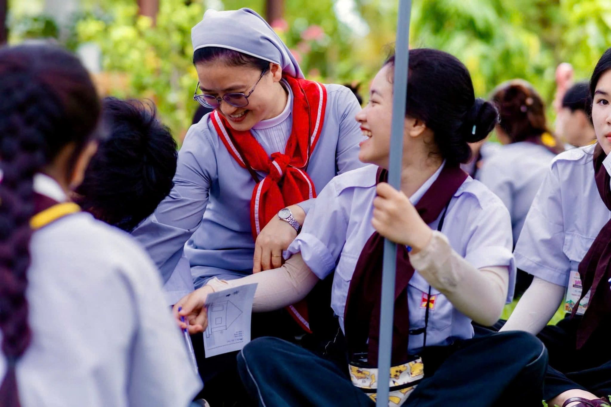 Đồng Hành Cùng Người Trẻ – Thắp Sáng Niềm Tin – Thực Thi Sứ Vụ Thừa Sai