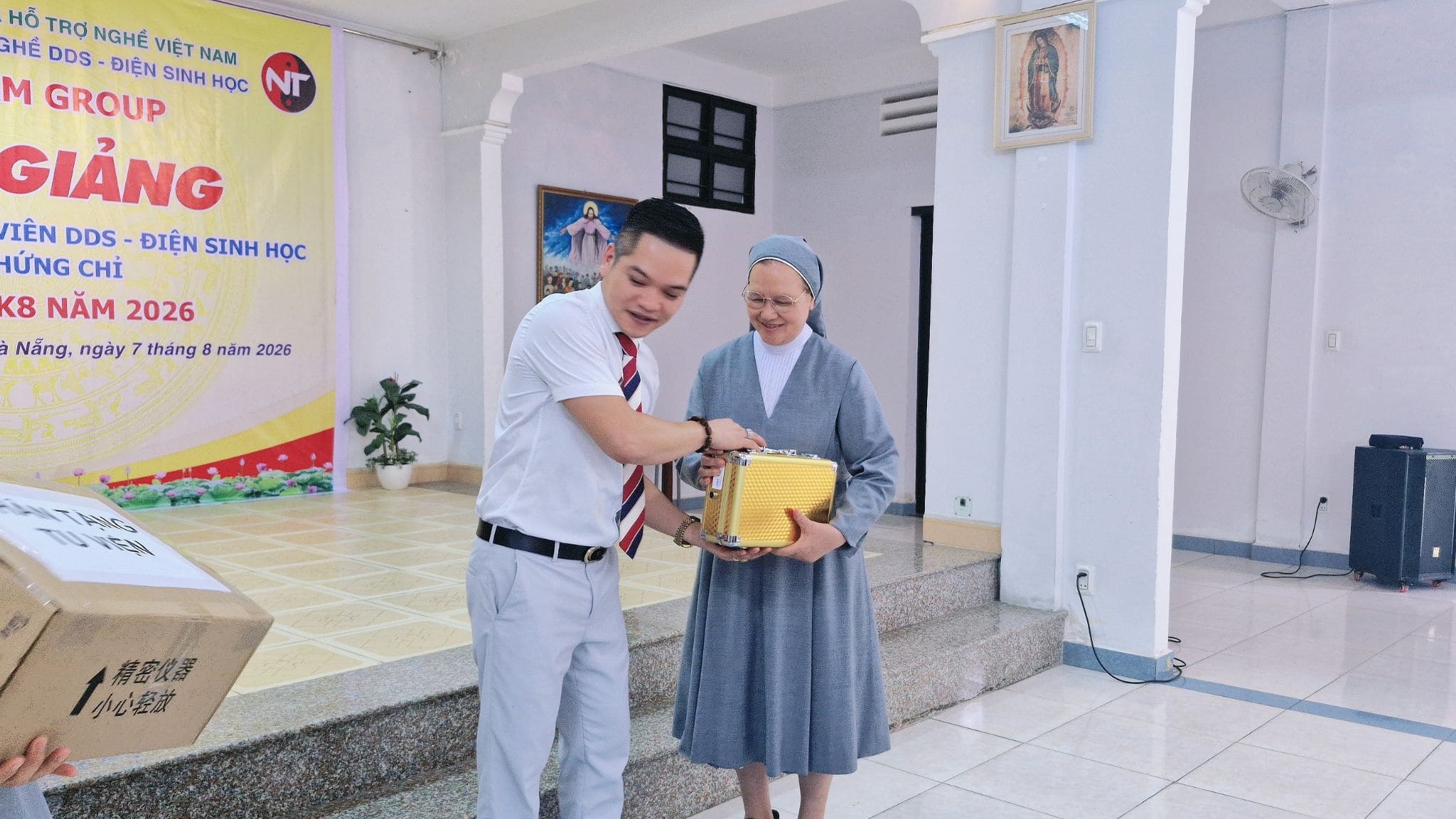 Khóa Học Điện Sinh Học – Học Để Phục Vụ Trong Yêu Thương
