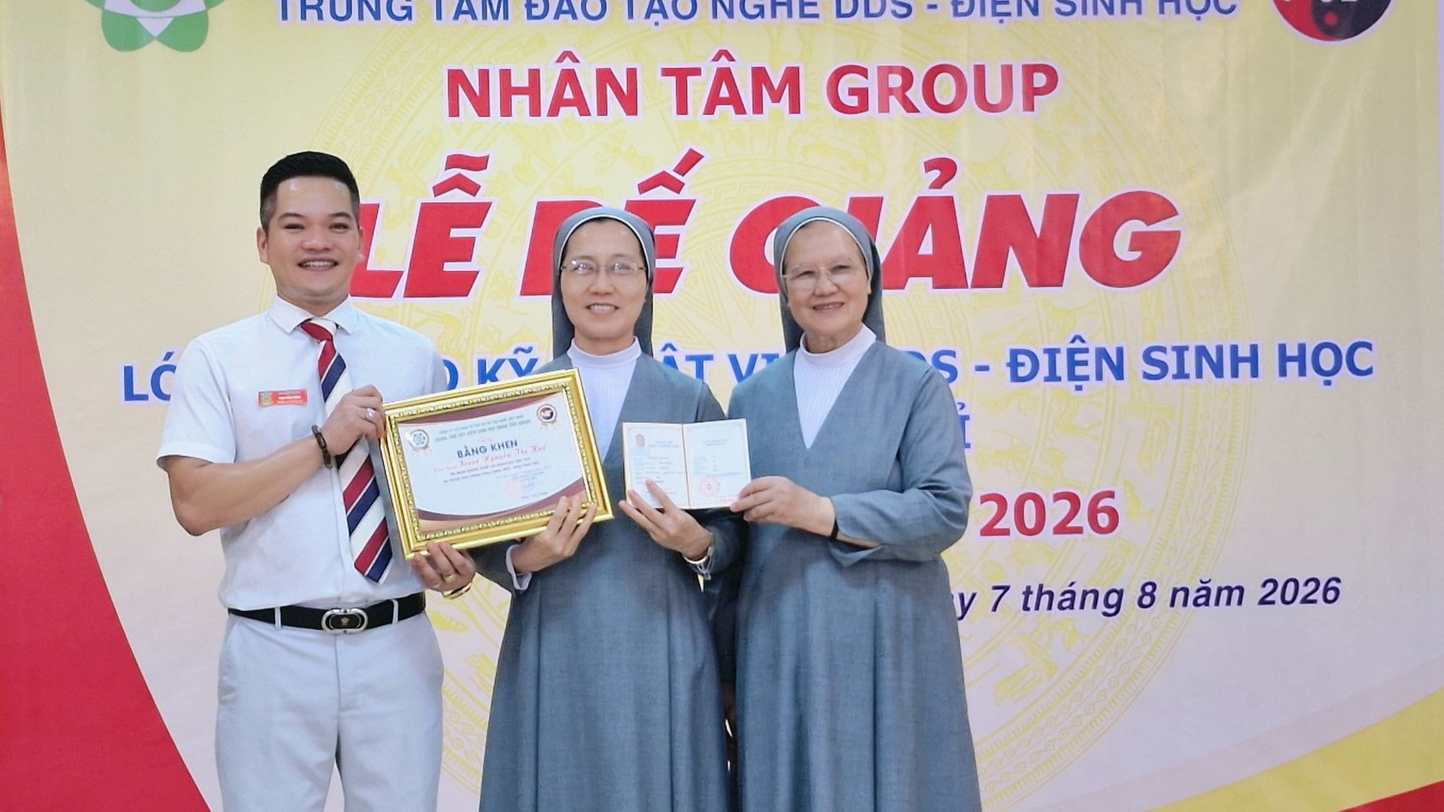 Khóa Học Điện Sinh Học – Học Để Phục Vụ Trong Yêu Thương