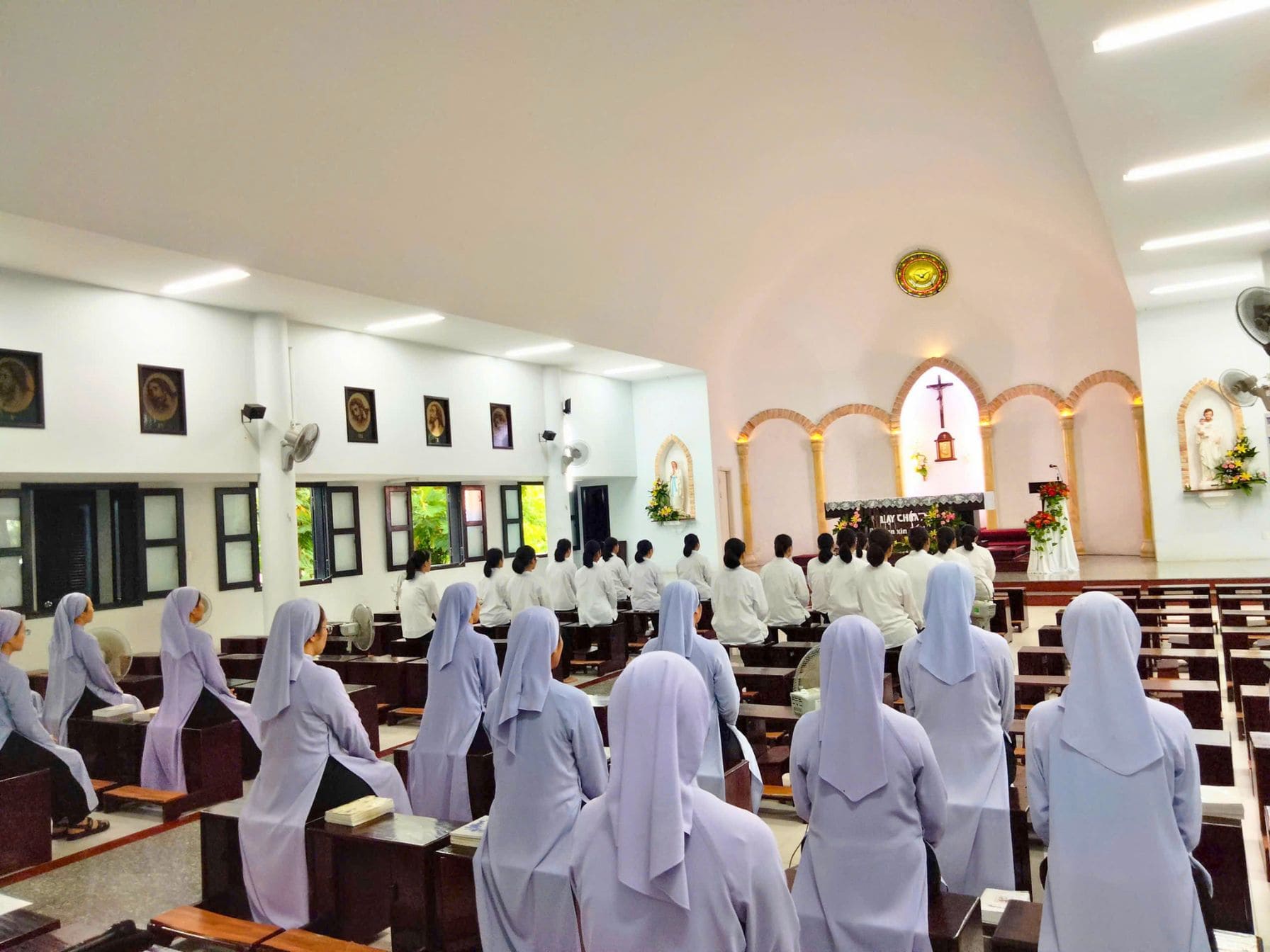 17 Tân Thỉnh Sinh Gia Nhập Thỉnh Viện Stella Maris
