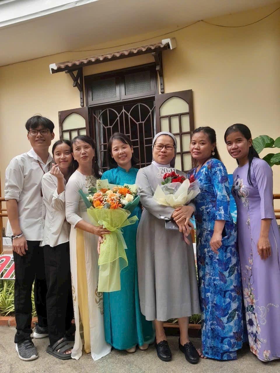 Những Mùa Hoa Trái Của Niềm Tin