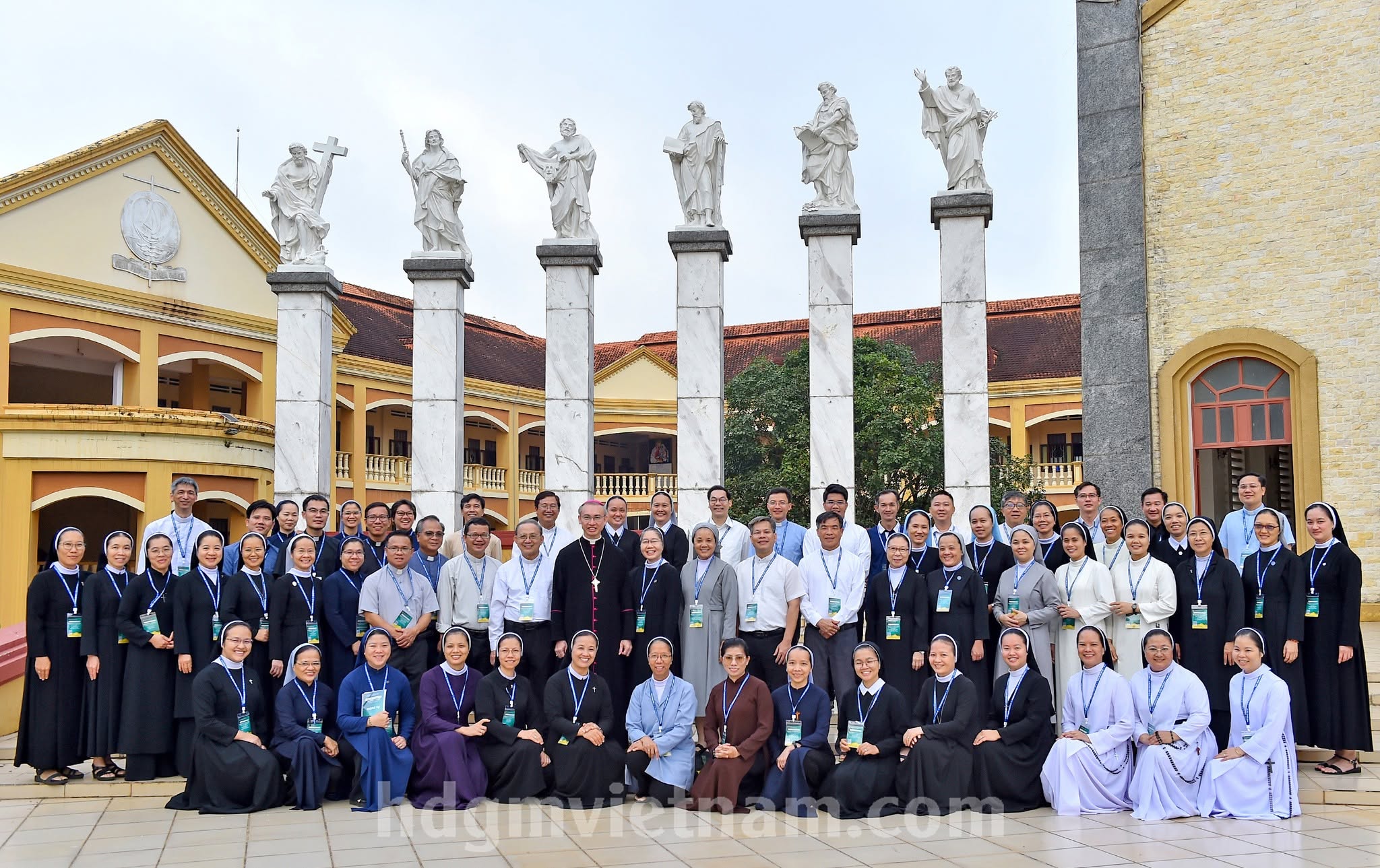 HỘI NGỘ TRUYỀN THÔNG 2026