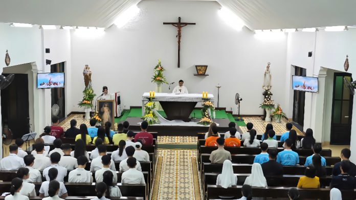 z5989811247779_f8b4ac981184cad5a44bc34812ea51be