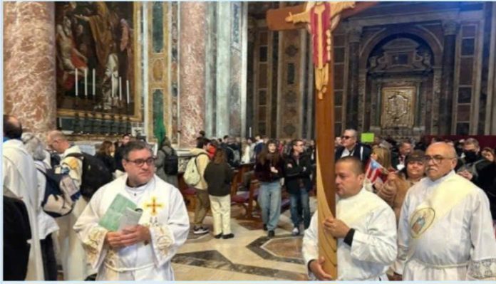 z6343942500695_b7c6bc0b37605256de9c3d3d9b72fe12