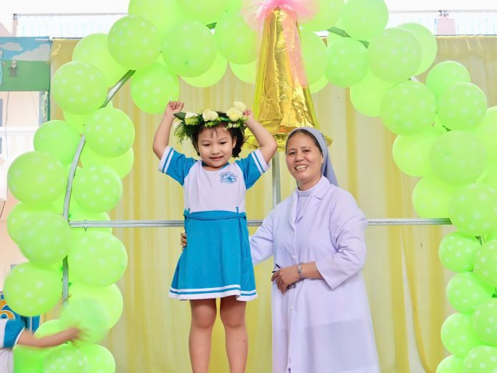 z6430426212017_f6e56a63d228a67e9542ac5b629acae6