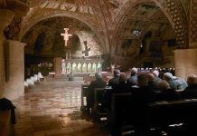 Từ Assisi, Các Giám Mục Ý Kêu Gọi “Cấm Vũ Khí Hạt Nhân Và Chọn Hòa Bình”