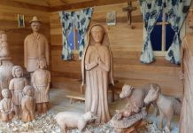 Bầu Khí Giáng Sinh Trở Lại Nazareth Sau Hai Năm Gián Đoạn Vì Chiến Tranh