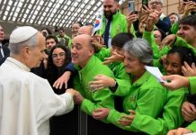 Đức Thánh Cha Tiếp Kiến Đại Diện Các Tổ Chức Cộng Tác Vào Năm Thánh