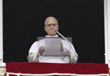 Đấng Cứu Độ Biến Đổi Những Vết Thương Của Lịch Sử